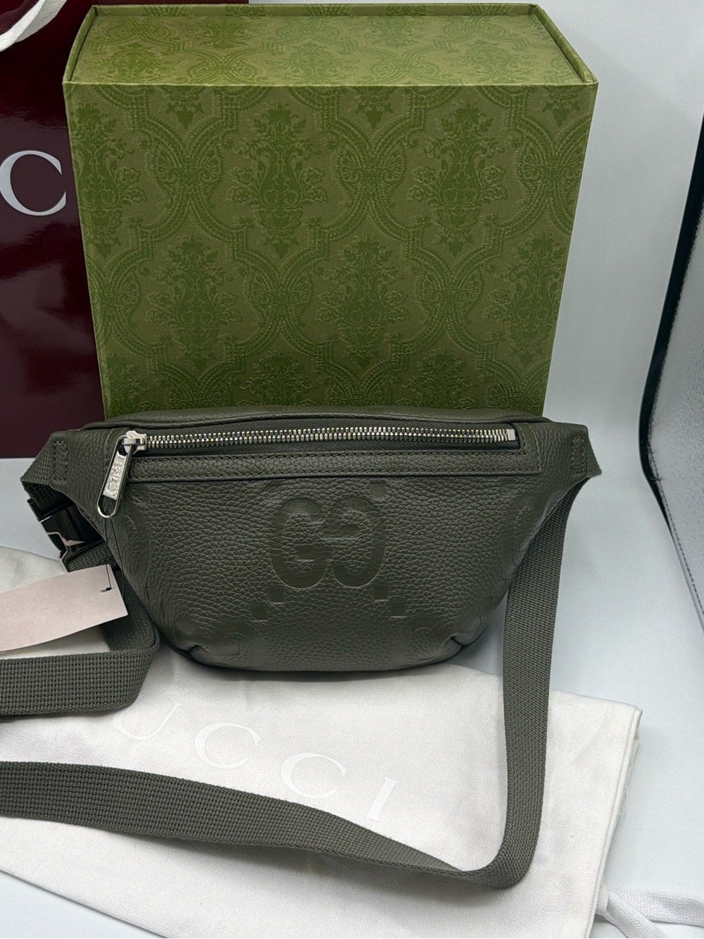 Gucci leather jumbo gg belt bag olive green size 90